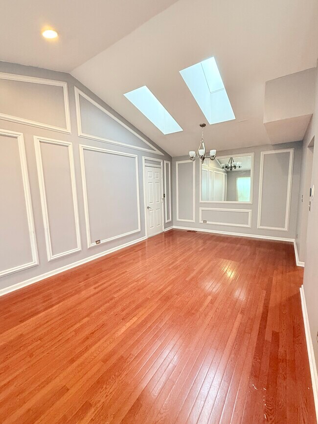 Foto del edificio - 272 Le Parc Cir