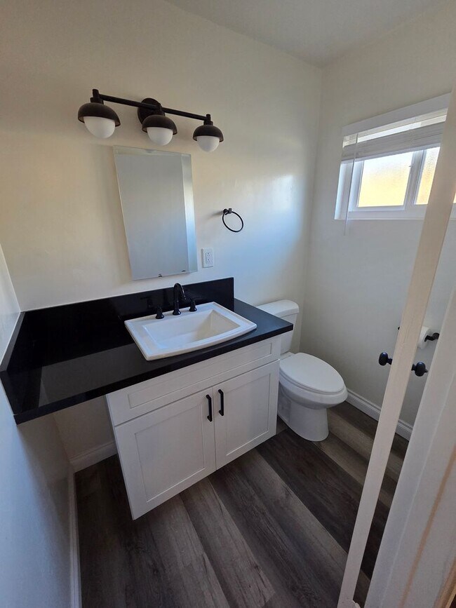 Building Photo - Two bedroom house for rent with garage