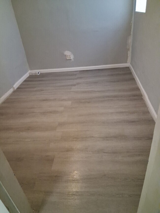 Foto del edificio - 4508 W Monroe St