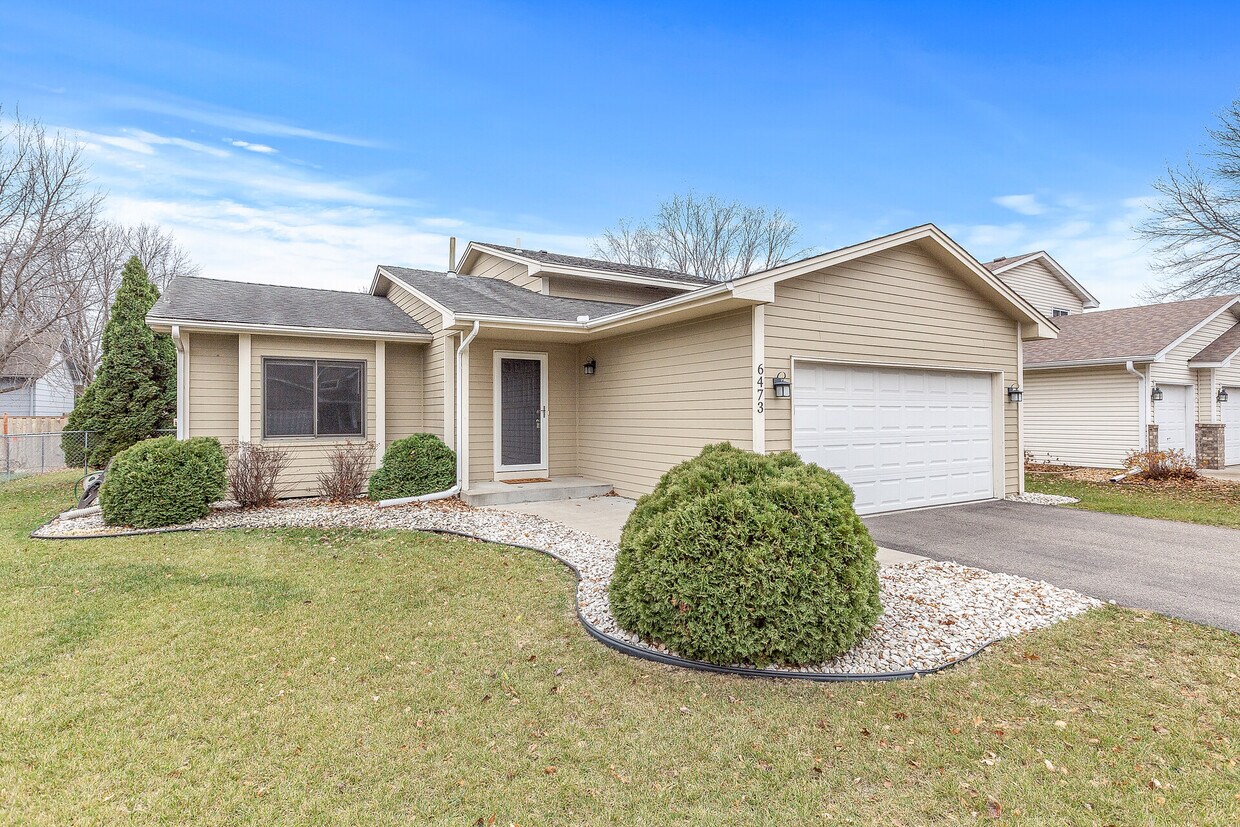 Foto principal - 6473 109th Place North
