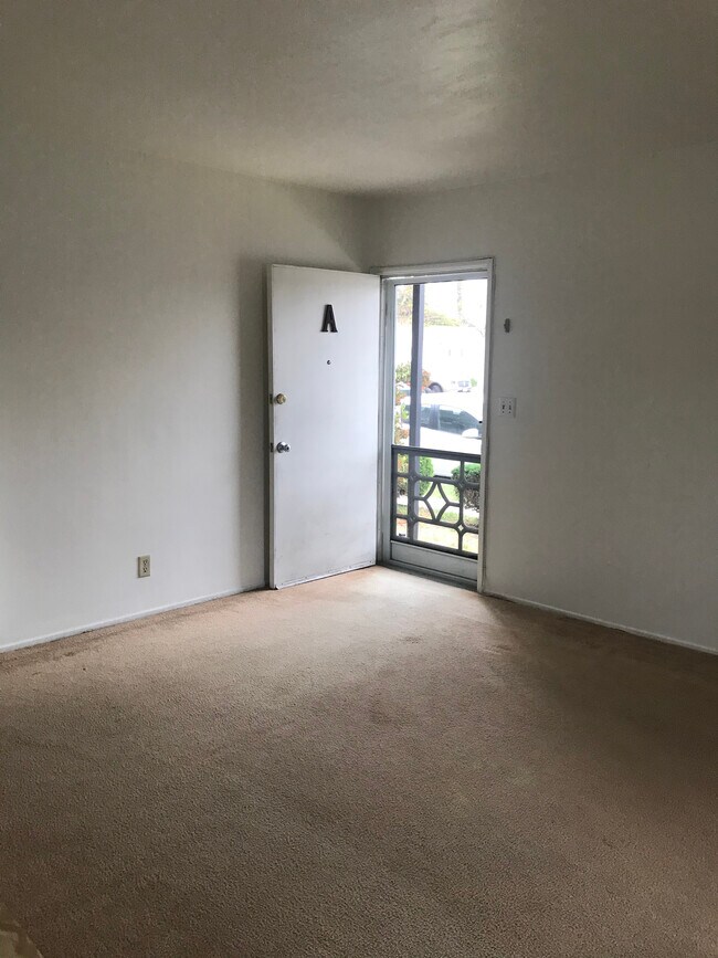 Photo - 5690 Sawtelle Blvd Apartments