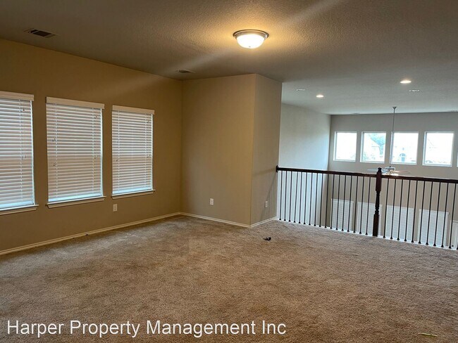 Foto del edificio - 4 br, 3.5 bath House - 14366 Palomino Place