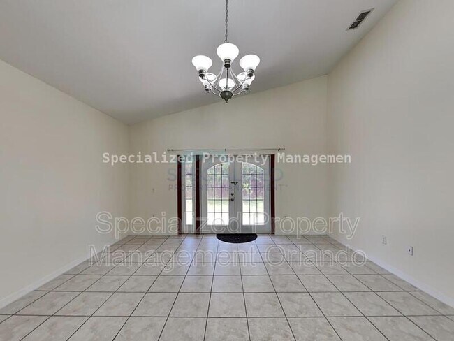 Foto del edificio - 979 Hacienda Cir