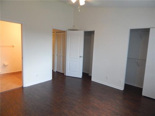 Building Photo - 9861 NW 57th Ln