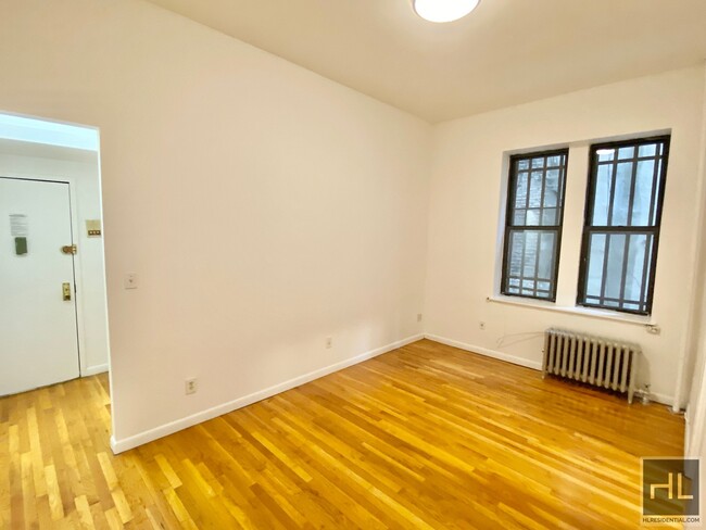 Building Photo - 202 EAST 6 STREET
