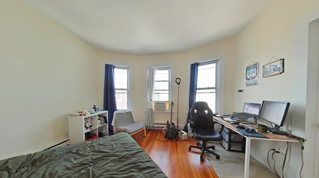 Building Photo - 38 Jefferson St