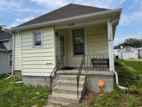 Building Photo - 5820 Corby St