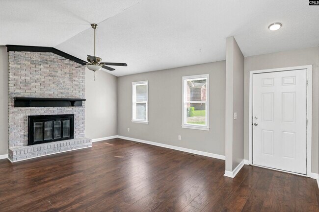Building Photo - 14 Highgate Cir