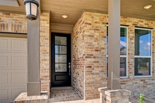 Foto del edificio - 26923 Zebra Grass Dr