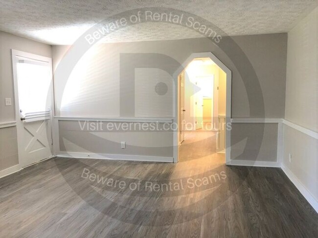 Building Photo - 3 Bed/ 2.0 Bath home in Fairburn/ Pets Wel...