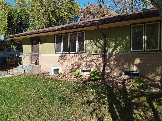 Front of unit - 7875 Firwood Way NE