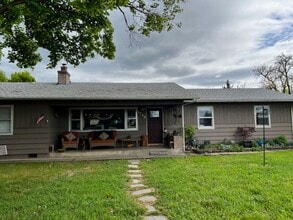 Building Photo - 3749 Madrona Ln
