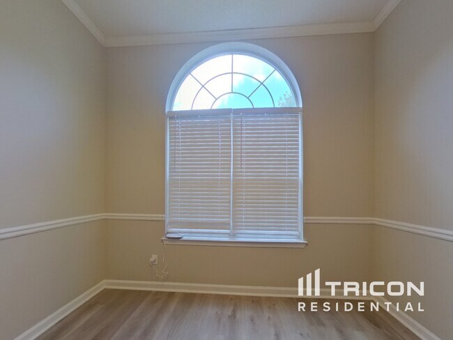 Foto del edificio - 4470 Millenium View Ct SW