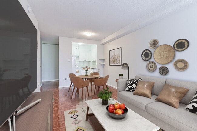 Building Photo - 250 St George St