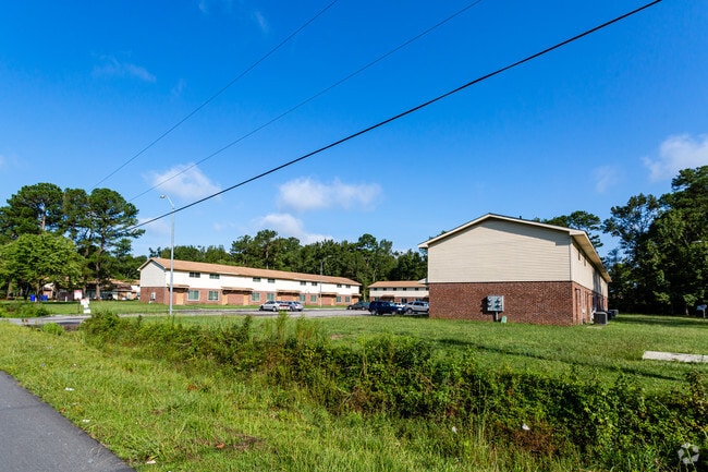Building Photo - Durham Village