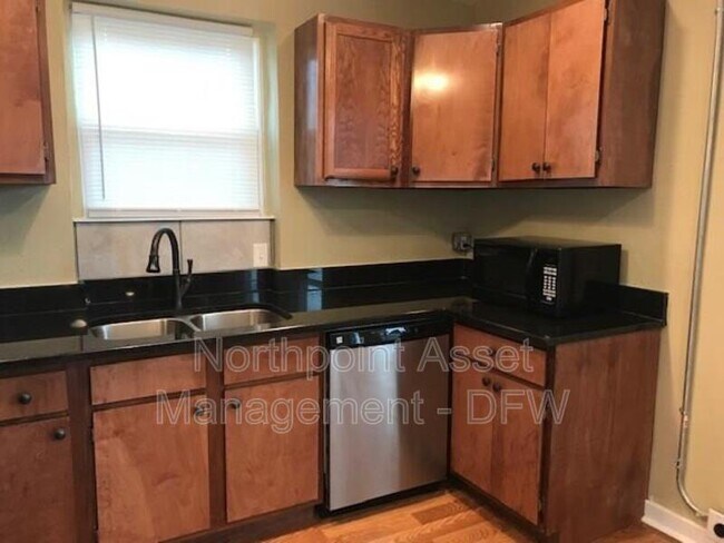 Foto del edificio - 3134 Plumwood St