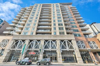 Building Photo - 230 W Division St