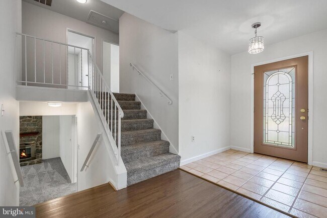 Foto del edificio - 8722 Litwalton Ct