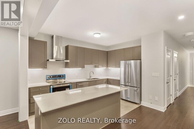 Building Photo - 31 Periwinkle Rd