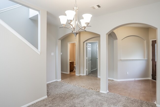 Building Photo - 1217 Stallion Ridge