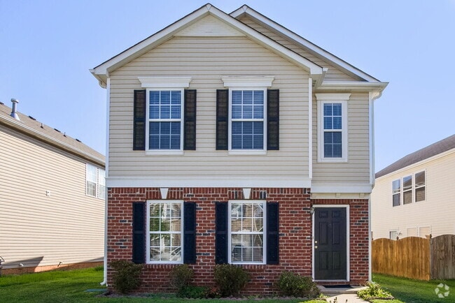 Building Photo - 831 Skywatch Ln