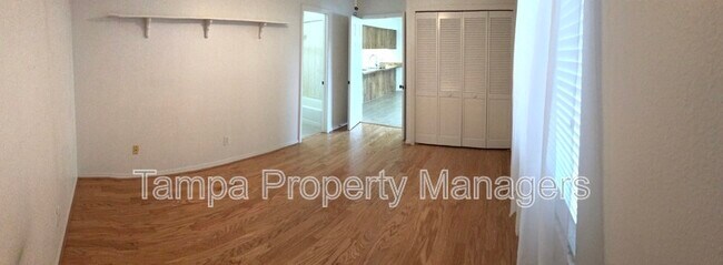 Foto del edificio - 16214 Pebblebrook Dr