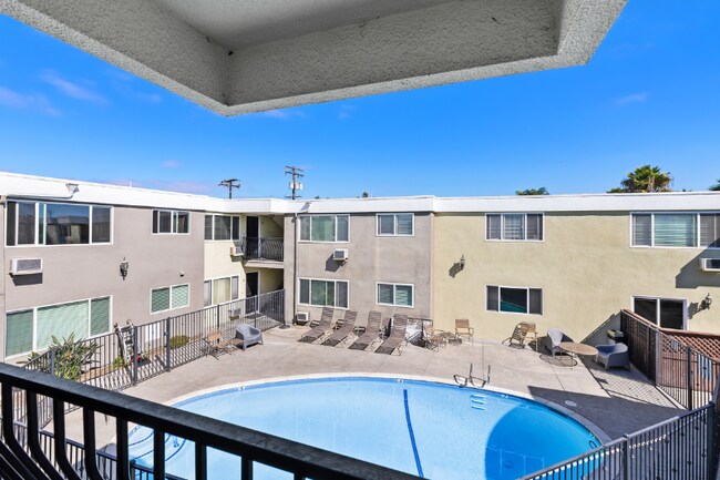Foto del edificio - 6602 Beadnell Way