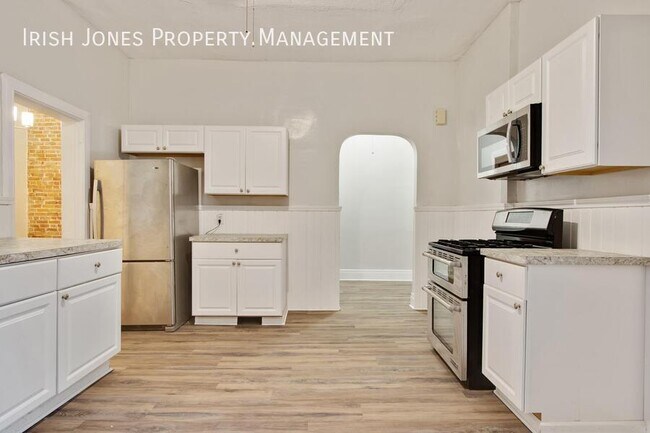 Foto del edificio - 608 Niagara St