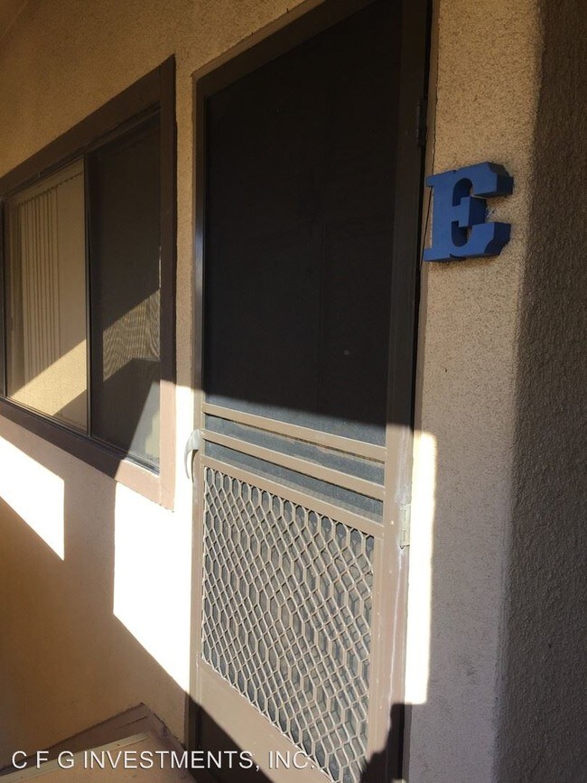 Foto del edificio - 16922 Lynn Lane