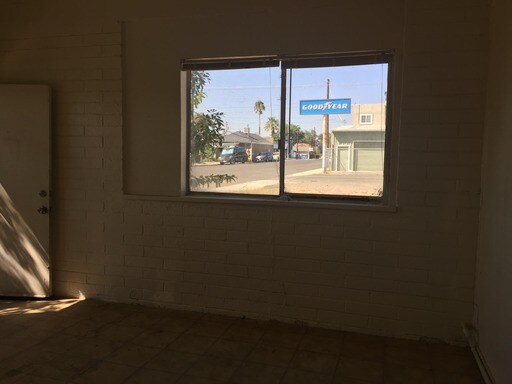 Building Photo - 1575 California Ave
