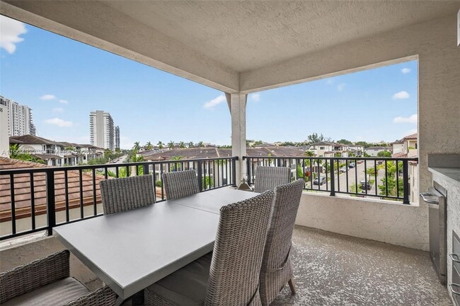 Foto del edificio - 4740 NW 84th Ave