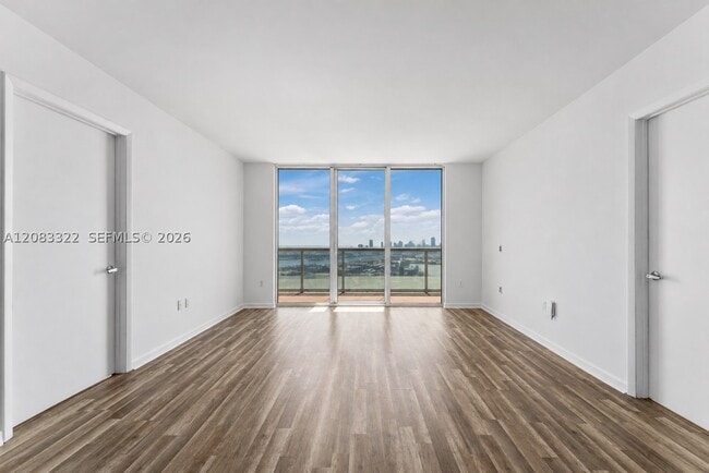 Building Photo - 50 Biscayne Blvd