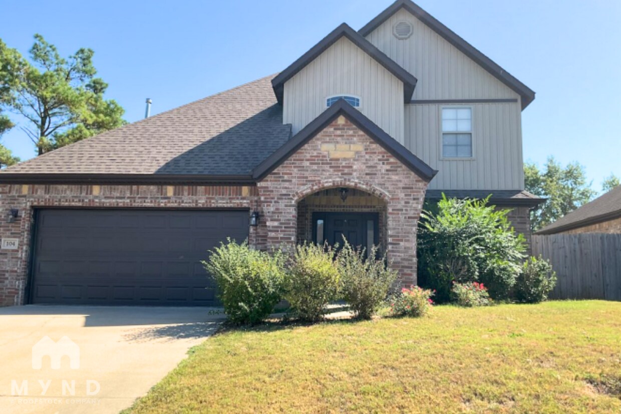 Foto principal - 104 NE Larkspur Ln