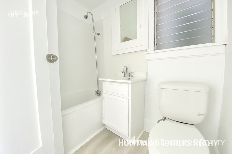 Foto del edificio - 983 S Oxford Ave