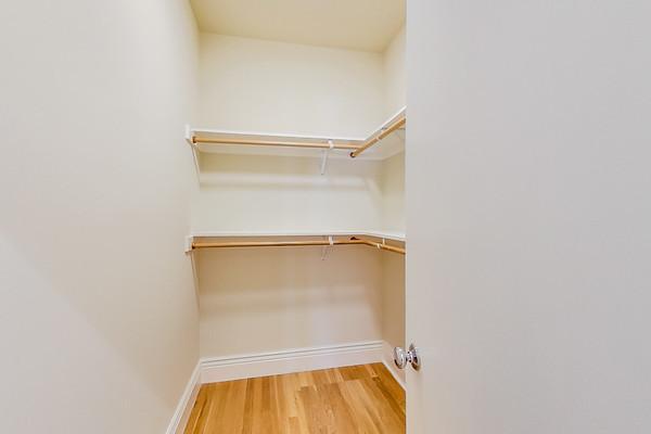 Building Photo - 2 bedroom in San Francisco CA 94108