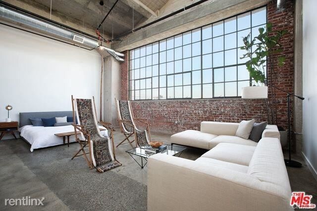 Building Photo - 1 br, 1 bath Condo - 691 Mill St Apt 408
