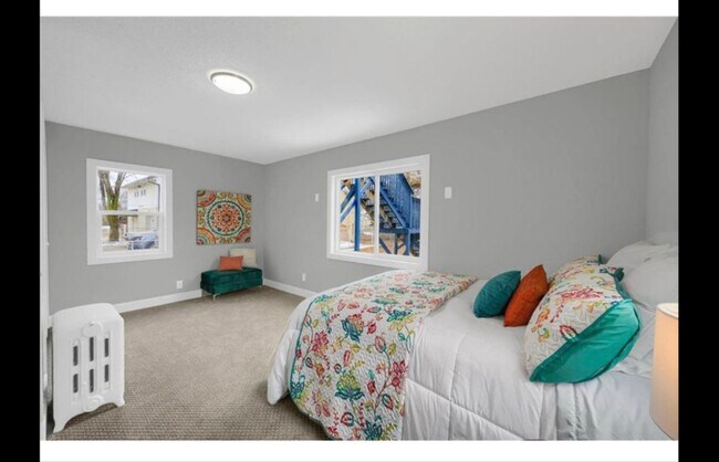 Foto del edificio - 1055 7th St W