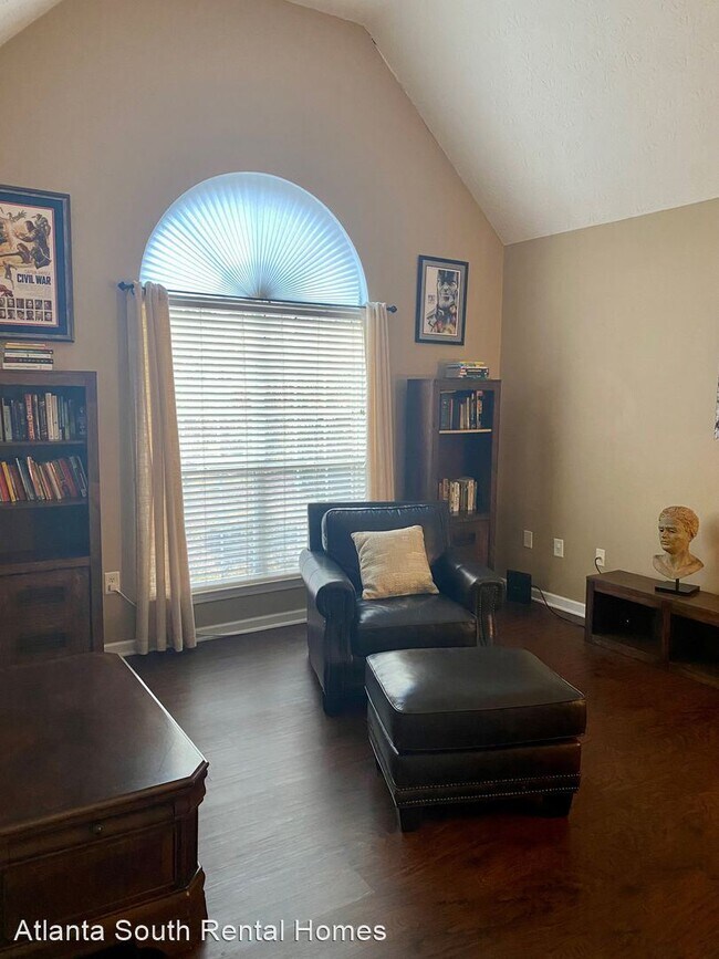 Foto del edificio - 4 br, 3 bath House - 210 Vinestone Court
