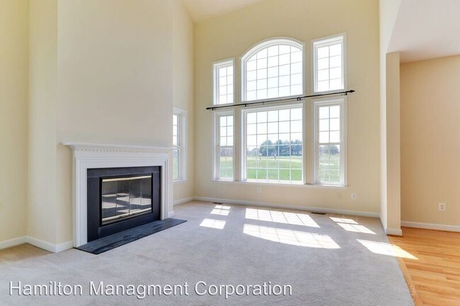 Building Photo - 4 br, 3.5 bath House - 111 Turnberry Drive