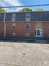 Building Photo - 701 S 14th St