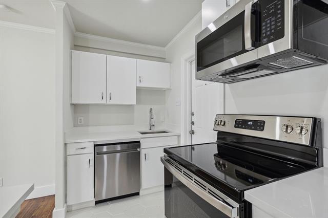 Foto del edificio - 4115 Douglas Ave