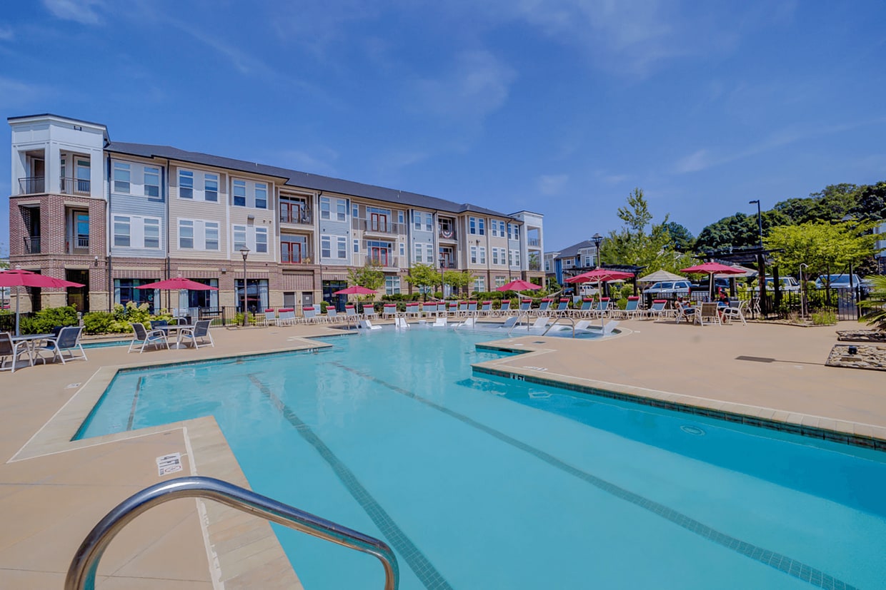 Holly Crest Apartments - 16408 Holly Crest Ln Huntersville, NC 28078 ...