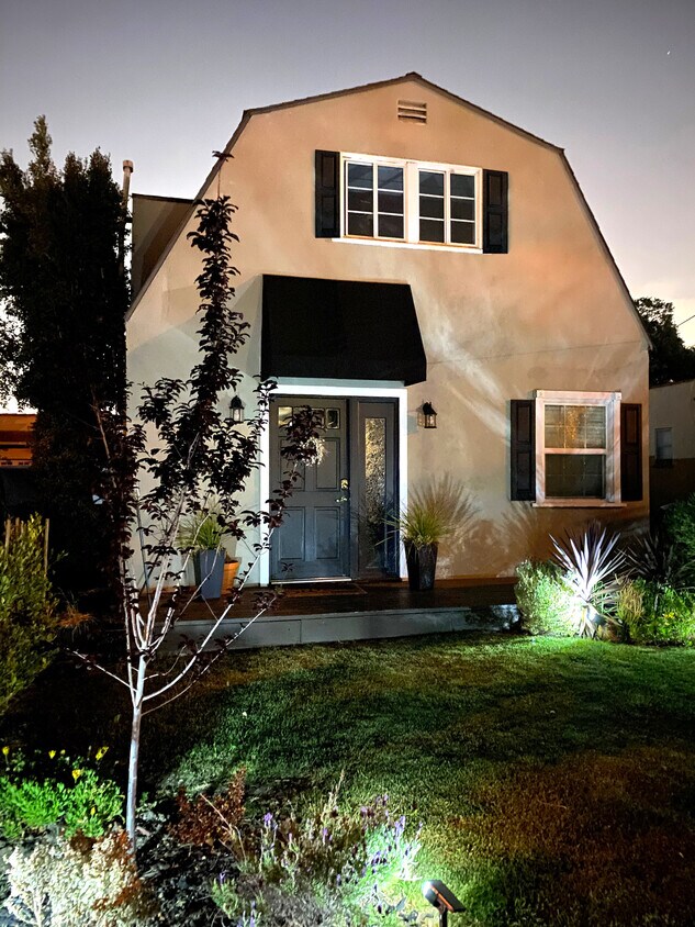 25612 Lucille A, Lomita, CA 90717 Townhome Rentals in Lomita CA