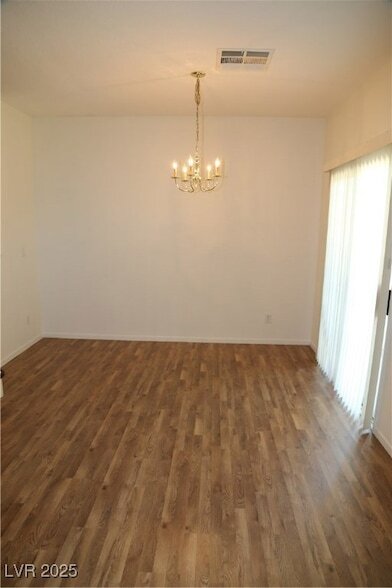 Foto del edificio - 2505 April Breeze Ln