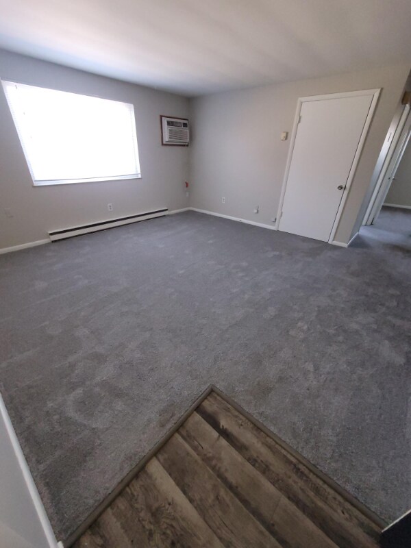 Foto principal - 4600 Applegrove St NW