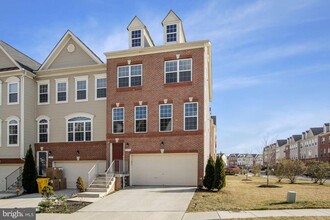 Building Photo - 8570 Crooked Tree Ln