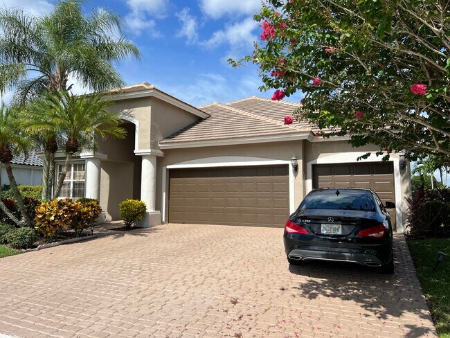 Building Photo - 12397 Cascades Pointe Dr