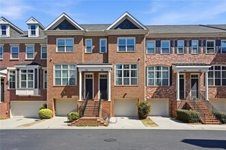 Building Photo - 1585 Mosaic Way