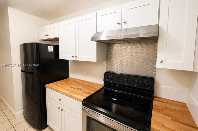 Foto del edificio - 20674 NW 38th Ave