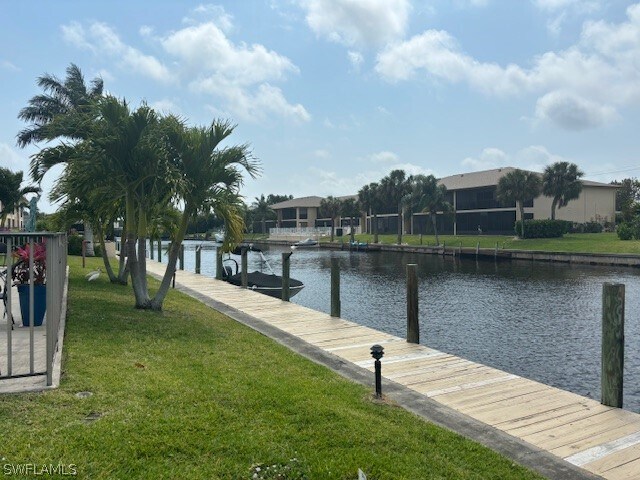 Building Photo - 1022 SE 46th St